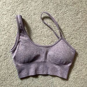 Bo & Tee seamless sports bra.